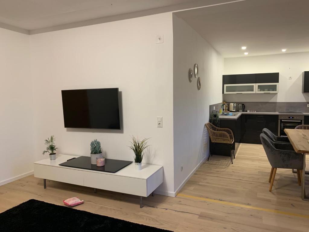 Apartment Mit Parkblick Gratkorn Bagian luar foto