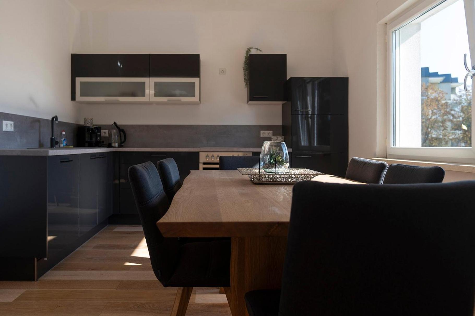Apartment Mit Parkblick Gratkorn Bagian luar foto