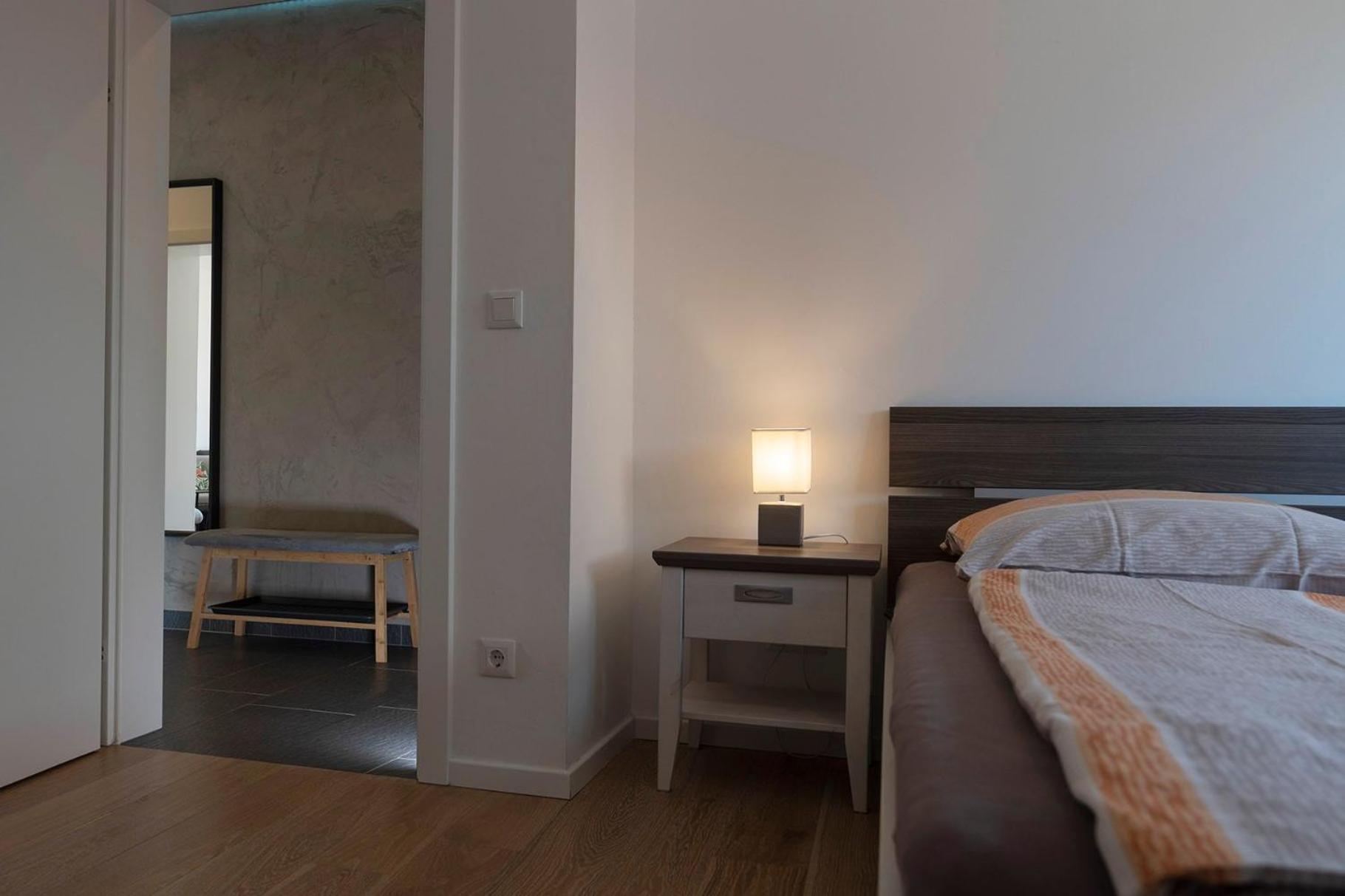 Apartment Mit Parkblick Gratkorn Bagian luar foto